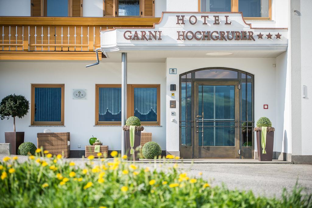 Hotel Garni Hochgruber บรูนิโก ภายนอก รูปภาพ